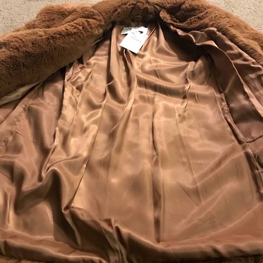 Zara faux fur teddy bear coat - Picture 7 of 8